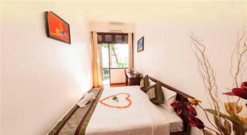 Hoan Kiem Lake Hotel Hanoi Exterior photo